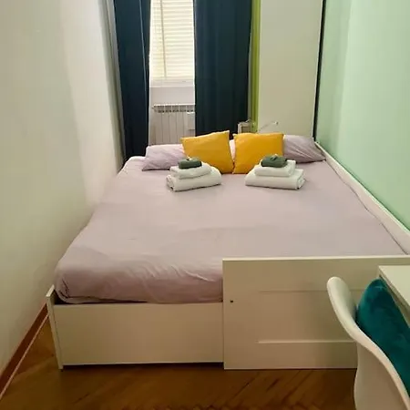 Appartement Vacanza Piazza Goldoni Triëst