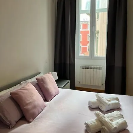 Vacanza Piazza Goldoni Apartament